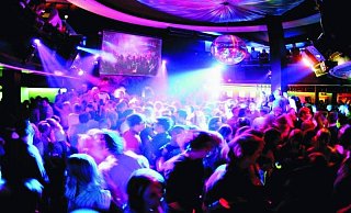 Auch an Heiligabend sind die Clubs in Bielefeld gut besucht. - NW