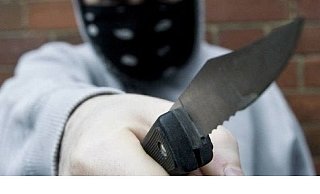 Den Messerangriff konnte das Opfer abwehren. - Symbolbild Pixabay