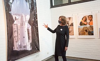 Maria Menke in der Sonderausstellung im Pöppelmann-Haus zum Nahen Osten. Gerade für die würde sie sich mehr Besucher wünschen. - Ralf Bittner