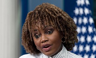 Das Weiße Haus hält die jüngsten Äußerungen von Donald Trump über Migranten für gefährlich. (Archivbild) - Manuel Balce Ceneta/AP/dpa