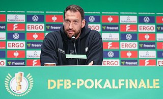 Enttäuscht aber auch stolz: Bielefelds Coach Mitch Kniat. - Sören Stache/dpa