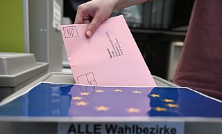 Wie in ganz Europa stellt sich auch in Deutschland die Frage, wie stark die rechten Parteien werden. - Bernd Weißbrod/dpa