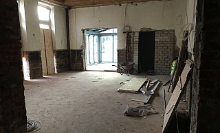 Der Blick ins Innere: Bei den Rohbauarbeiten wurden Decken und Böden entfernt. - Stadt Bad Oeynhausen