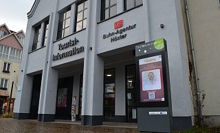 In die neue Tourist-Info Höxter im alten Postgebäude soll noch moderner werden. Außerdem soll hier die Stadtbücherei einziehen. - Nicole Fischer