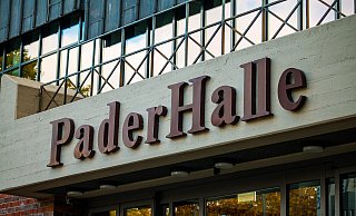 Wegen des Fehlalarms mussten 2.000 Gäste die Party vorübergehend verlassen. - Björn Leisten