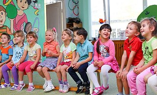 Mehr als 14.000 Kinder werden ab Sommer in Bielefeld in Kitas und bei Tageseltern betreut. - Pixabay