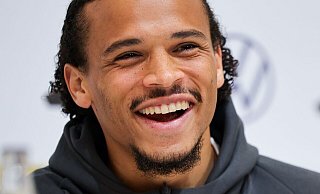 Leroy Sané hofft auf einen Einsatz gegen Spanien. - Christian Charisius/dpa