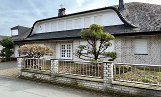 In der ehemaligen sogenannte Mense-Villa in Harsewinkel im Kreis Gütersloh sollen Flüchtlinge - Frauen und Kinder - untergebracht werden. - Robert Becker
