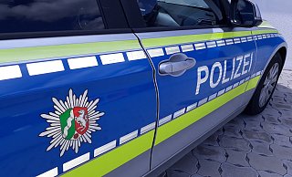Die Polizei auch im Kreis Höxter warnt vor einer neuen Masche von Trickdieben an der Haustür. - Simone Flörke