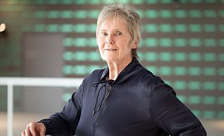 Tina Theune erhält für ihr Lebenswerk den Ehrenpreis des DFB. - Sebastian Christoph Gollnow/dpa