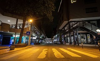 Der junge Mann, der jetzt als Zeuge im Prozess auftritt, war der an Weiberfastnacht in der Marienstraße durch drei Faustschläge gegen den Kopf verletzt worden. - Niklas Tüns