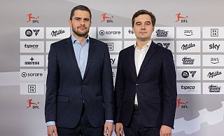 Steuern den deutschen Fußball: Lenz und Merkel. - Jürgen Kessler/dpa