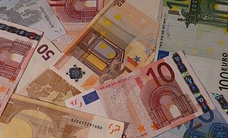 Zum Schutz von Kunden und Mitarbeitern und zur Einschränkung von sozialen Kontakten schließen die Sparkasse Höxter und die Verbundvolksbank im Kreis Höxter einige Filialen. - Pixabay Zum Schutz von Kunden und Mitarbeitern und zur Einschränkung von sozialen Kontakten schließen die Sparkasse Höxter und die Verbundvolksbank im Kreis Höxter einige Filialen. - Pixabay