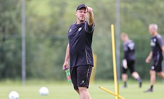 Trainer Lukas Kwasniok gibt den Spieler des SC Paderborn 07 ganz bewusst ein paar Tage frei. - Oliver Krato