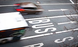 Betonteile auf Bielefelder Kreuzung. - mdm Mike-Dennis Müller