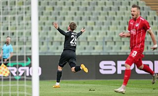 Siegesjubel: Justin Eilers feiert im Olympiastadion in der 82. Minute seinen Treffer zum 2:1-Erfolg bei Türkgücü München. - Daniel Bremehr