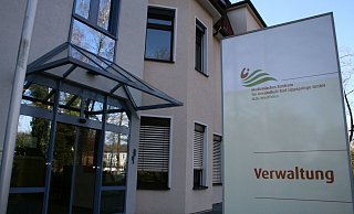 Mit der Plakataktion sollten auch die Mitarbeiter des MZG über eine bevorstehende Videokonferenz zum Thema Tarifverträge informiert werden. - Andreas Götte