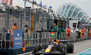 Weltmeister Max Verstappen will in Singapur seine WM-Aufholjagd fortsetzen. - Vincent Thian/AP/dpa