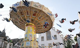 Auf dem Rummel beim Annentag soll’s rund laufen. Dafür arbeiten viele Menschen an der Planung mit. - Simone Flörke/Archiv
