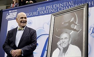 Der zweimalige Eiskunstlauf-Olympiasieger Richard «Dick» Button ist im Alter von 95 Jahren gestorben. - Marcio Jose Sanchez/AP/dpa