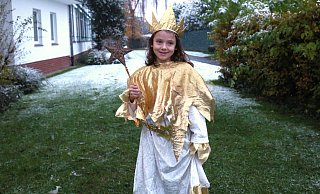 Auf das Verstreuen des Glitzers und ihre Auftritte auf dem Sternenzauber freut sich die diesjährige Sternenfee ganz besonders. - Ilka Gülker