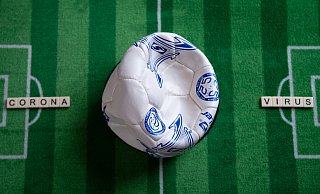 Da geht selbst dem Fußball die Luft aus: Der Spielbetrieb im gesamten Gebiet des Fußball- und Leichtathletik-Verbands Westfalen legt eine Zwangspause ein. - Noah Wedel