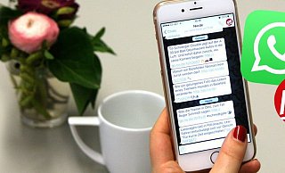 Kostenlos zum Whatsapp-Service der Neuen Westfälischen anmelden und Neuigkeiten aus OWL und der Welt direkt aufs Smartphone bekommen. - Kathrin Brinkmann/Thomas Löhrig