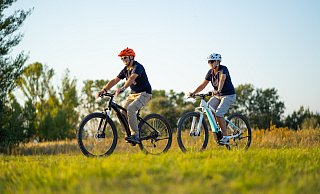 Die Nachfrage nach Rädern ist in den letzten Monaten gestiegen. Besonders Mountainbikes und E-Bikes stehen hoch im Kurs.  - istock