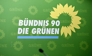 Das Logo der Partei, die Medienvertretern am Wochenende den Zutritt verweigerte. - picture alliance