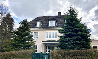 Tatort Kinderschutzhaus: Als das Treffen mit dem gemeinsamen Kind abgebrochen werden soll, rastet der Mann aus. - Jens Reichenbach
