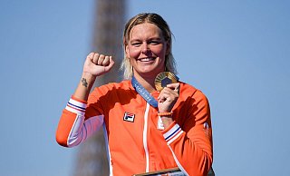 Im vergangenen Sommer gewann van Rouwendaal Olympia-Gold in Paris. - Vadim Ghirda/AP/dpa