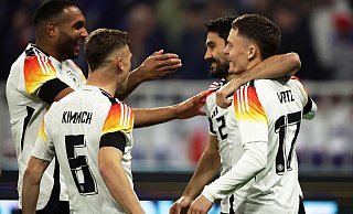 Die deutsche Nationalmannschaft um Jonathan Tah, Joshua Kimmich, Ilkay Gündogan und Florian Wirtz (l-r) lieferte in Lyon ab. - Christian Charisius/dpa