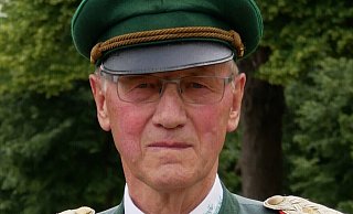 Helmut Münster hat viel für Fürstenberg getan. Jetzt feiert er seinen 85. Geburtstag. - von Rüden