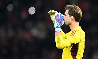 Kevin Trapp musste in Berlin dreimal hinter sich greifen. - Robert Michael/dpa