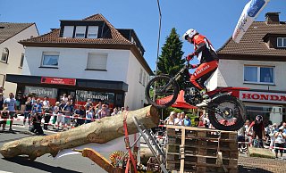 Balance auf zwei Rädern: Auch in diesem Jahr wird es ein "Lange-Straßen-Fest" in Spenge geben. - Mareike Patock