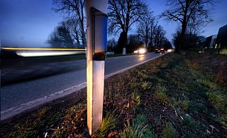 Die Bundesstraße  61 ist auch zu verkehrsschwacheren Zeiten hoch belastet. Wenn dann noch Hindernisse dazukommen wie derzeit, entstehen schnell längere Wartezeiten. - Andreas Frücht
