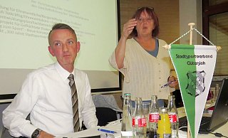 Die eine geht, der andere bleibt: Dariusz Jakubowski, bislang Vize, folgt auf Gabi Neumann, die Montag aus Verärgerung hingeschmissen hat. - Wolfgang Temme