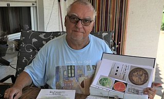 Rudi Grautstück hat viele Details und Ansichten der ehemaligen Scherfeder Gasthäuser zusammengetragen. - Simone Flörke