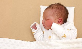 Boiken ist am 1. Oktober mit einem Gewicht von 3945 Gramm geboren. - Baby Smile Fotografie