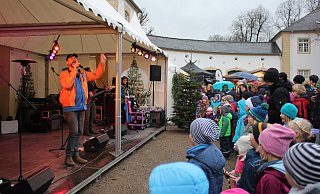 Die Kinder-Rockband "Randale" sorgt für ausgelassene Stimmung. - Julia Stratmann