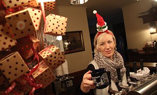 Melissa Ay ist Gastronomin in Bünde. Sie betreibt das Buginithi. - Florian Weyand