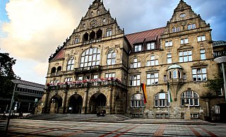 Splitterparteien erschweren das Regieren im Bielefelder Rathaus - Sarah Jonek