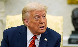 Trump will in den nächsten Tagen mehr über eine mögliche Vereinbarung zur Ukraine sagen. (Archivbild) - Alex Brandon/AP/dpa