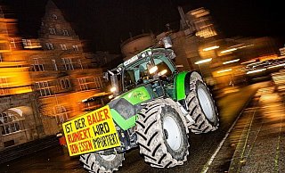 Die Polizei warnt vor Behinderungen im Straßenverkehr. - Mike-Dennis Müller