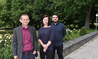 Der parteilose Martin Krewet (l.) ist der Bürgermeisterkandidat der Linken in Bad Lippspringe. Katharina Lücke und Mehmet Ali Yesil stehen auf der Reserveliste. - Linke Bad Lippspringe
