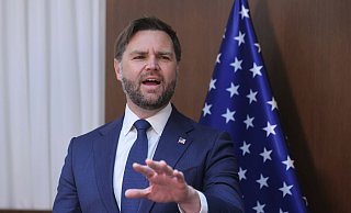 Trump-Vize Vance setzt darauf, dass das Leben der Menschen im Gazastreifen besser wird und keine Bedrohung mehr von der Hamas für Israel ausgeht. - Marc Israel Sellem/Pool Jerusalem Post via AP/dpa