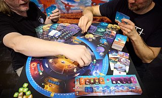 Brettspiele sind nach Branchenangaben weiter stark gefragt. - Bernd Thissen/dpa