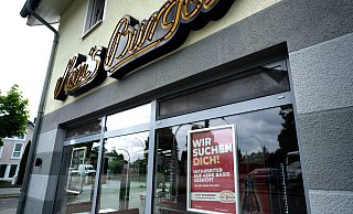 Mams Burger Harsewinkel schließt am Freitag nach 19 Jahren. Ein neuer Restaurantbetreiber ist aber schon gefunden. - Andreas Frücht Mams Burger Harsewinkel schließt am Freitag nach 19 Jahren. Ein neuer Restaurantbetreiber ist aber schon gefunden. - Andreas Frücht