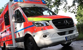 Der 16-Jährige wurde in das Johannes-Wesling-Klinikum gebracht. - Symbolbild: Alex Lehn