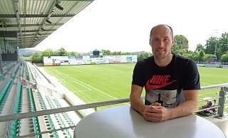 Jan Schönwälder wird seine zehnjährige Tätigkeit im Häcker Wiehenstadion beenden – mit seinem 100. Regionalligaspiel. In der kommenden Saison will er aber als Zuschauer wiederkommen. - Dirk Kröger